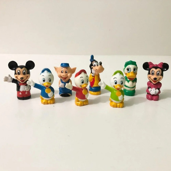 Vintage Disneyland Playmates Train Play Set Figures Toys Lot Of 8 - Picture 2 of 15